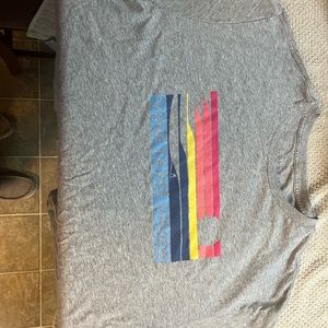 Medium Vinyard Vines tshirt